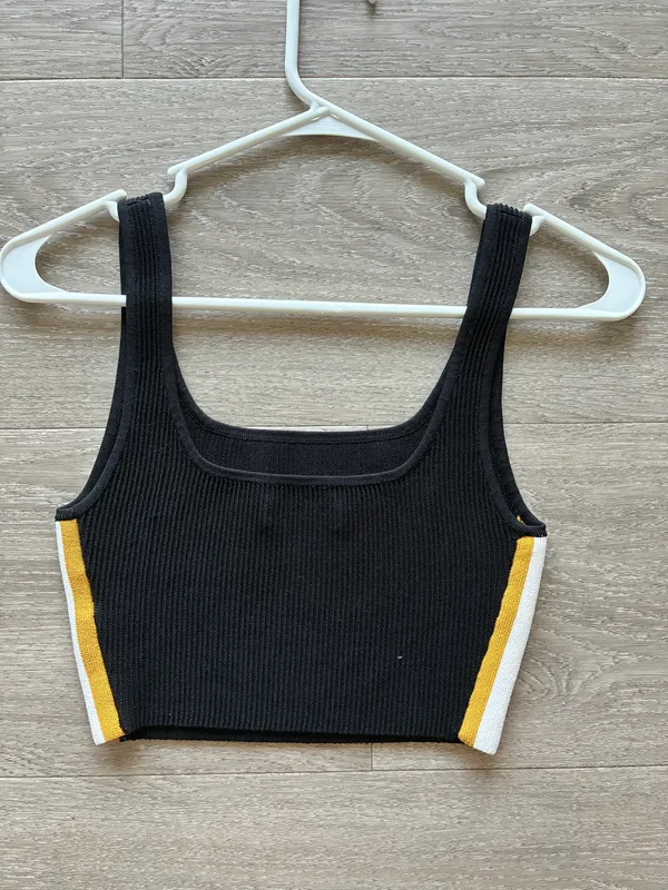Babaton Aritzia Crop Top Tank - Image 2