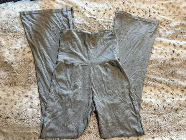 Amazon Lounge Pants - Image 2