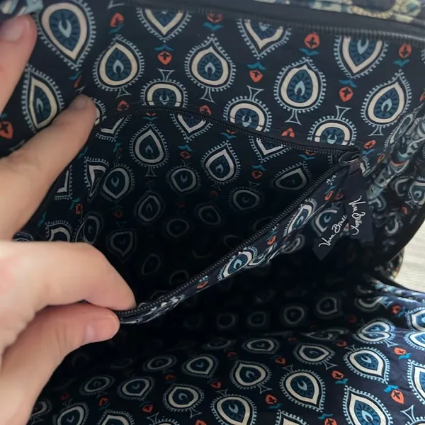 Vera Bradley Ultimate BookBag - Image 15