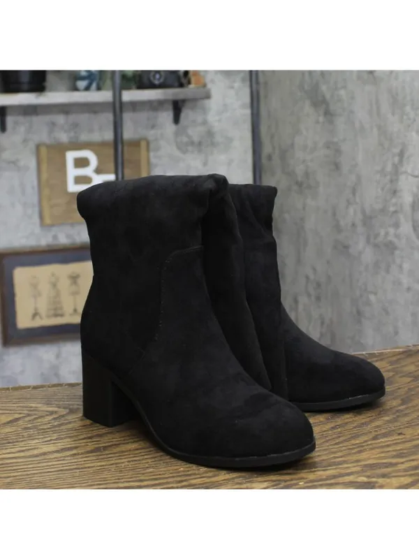 NWT Journee Collection Faux Suede Romilly Knee High Boots Black Suede 6.5M - Image 4