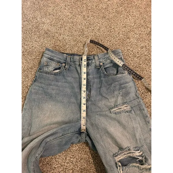 Levi's‎ Premium Jeans Women's Sz 26 Blue Denim High Rise Loose Taper Light Wash - Image 4