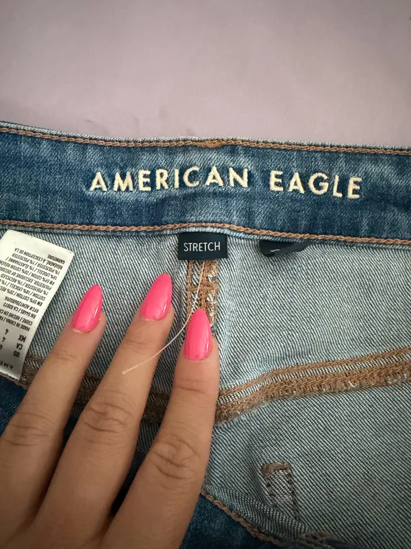 American Eagle Jeans - Image 4