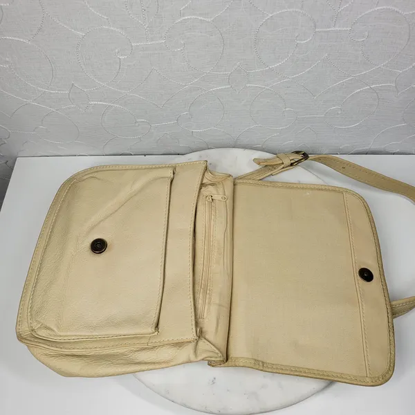Vintage Fossil Crossbody Bag #75082 Medium Cream Soft Leather Adjustable Strap - Image 16