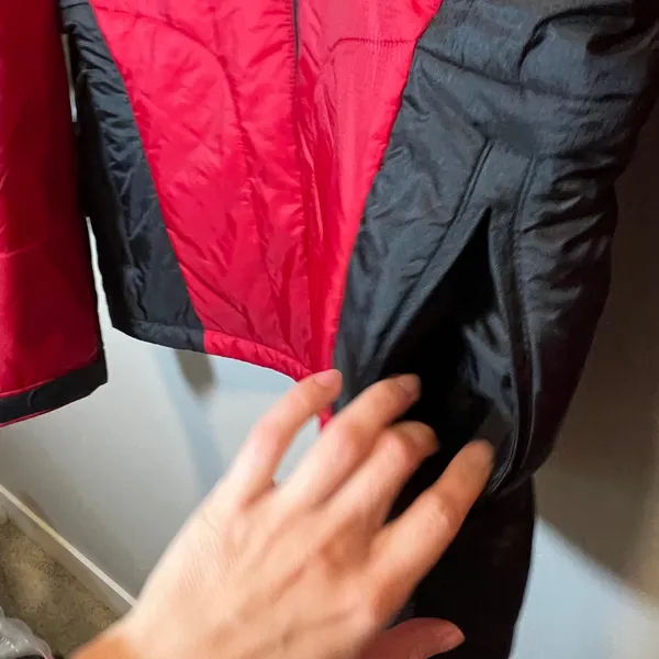 Tri-Mountain Iowa State Cyclones Jacket Women's Small Red Black Puffer Full Zip - Image 7