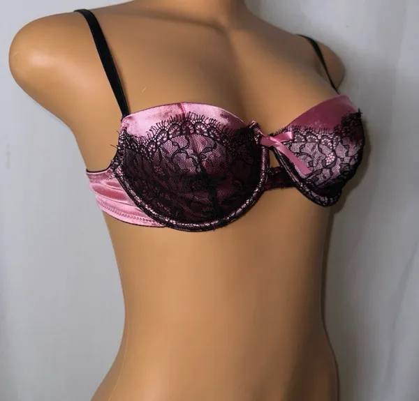 Xhilaration Pink and black lace bra - Image 2