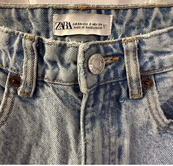 ZARA High-Waisted Acid Wash Mom Jeans 👖 Size US 2 (EUR 34 / MEX 24) - Image 4