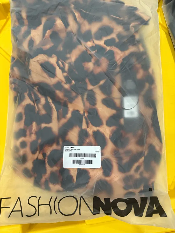 FashioNova Leopard Maxi Dress - Image 3