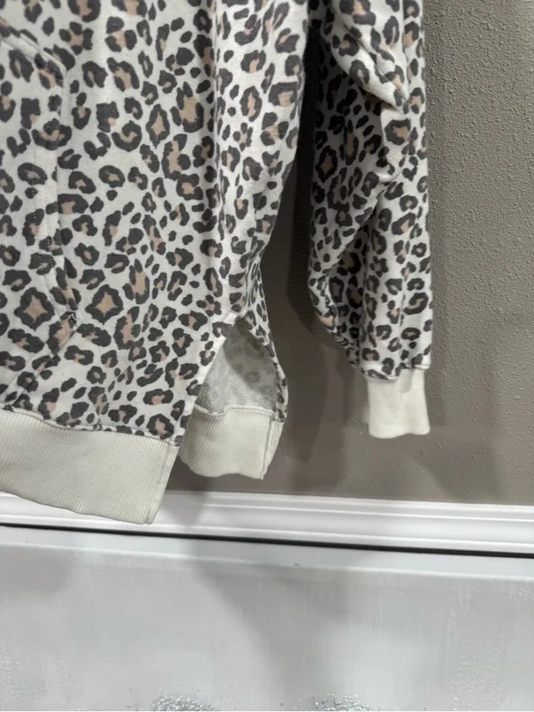 American Eagle Animal Print Oversized Hoodie - Image 2