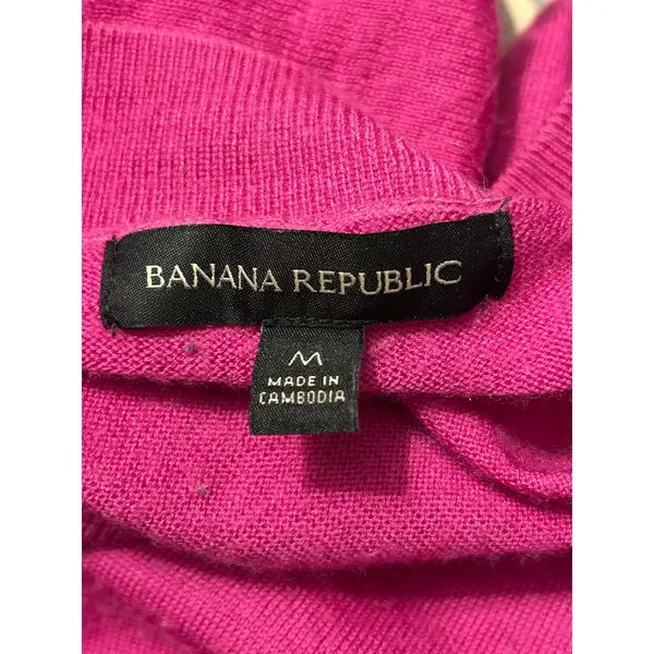Banana republic magenta pink v-neck merino wool sweater Medium academia preppy - Image 4