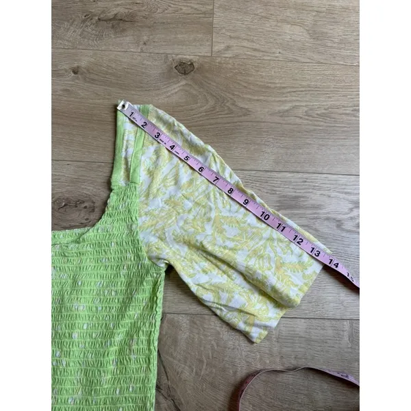 EUC Free‎ People Marigold Tee Top Womens in Key Lime Combo Smocked Crop size M - Image 6