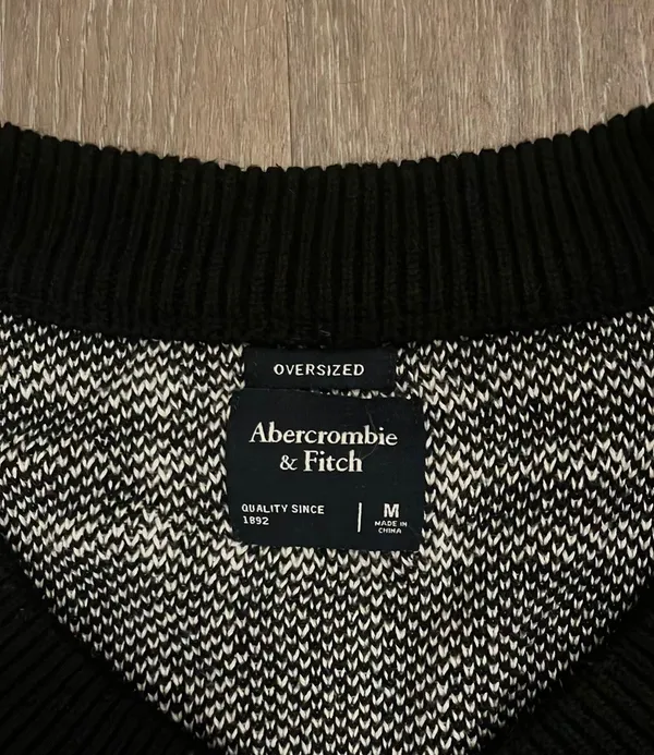 Abercrombie Oversized Sweater Vest - Image 2