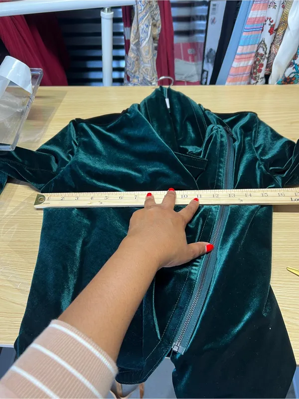 Blank‎ NYC Emerald Green Velvet Draped Open Front Blazer - Image 13