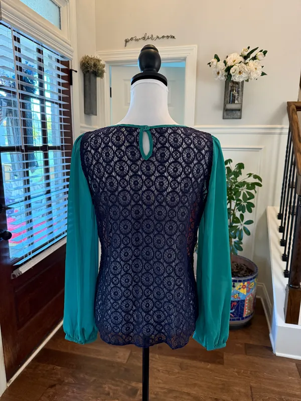 Flying Tomato NWOT Unique Embroidered Camel, Green and Navy Women's Blouse - Image 2
