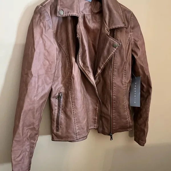 NWT bagatelle jacket m/l‎ - Image 3