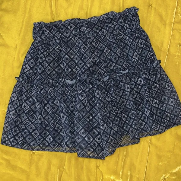 Kendall + Kylie Size XS Ruffled Boho Skort - Image 8