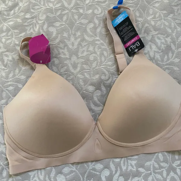 Bali Comfort Revolution Soft Touch Wireless Full Coverage Bra Df3462 - Image 8
