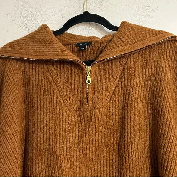 Ann Taylor Ribbed Zip Oversized Poncho Sweater Size XS/Small Caramel Cozy - Image 3