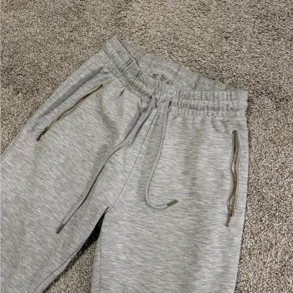 Forever 21 Juniors Grey Joggers Sweatpants Size XS Zippers EUC - Image 2