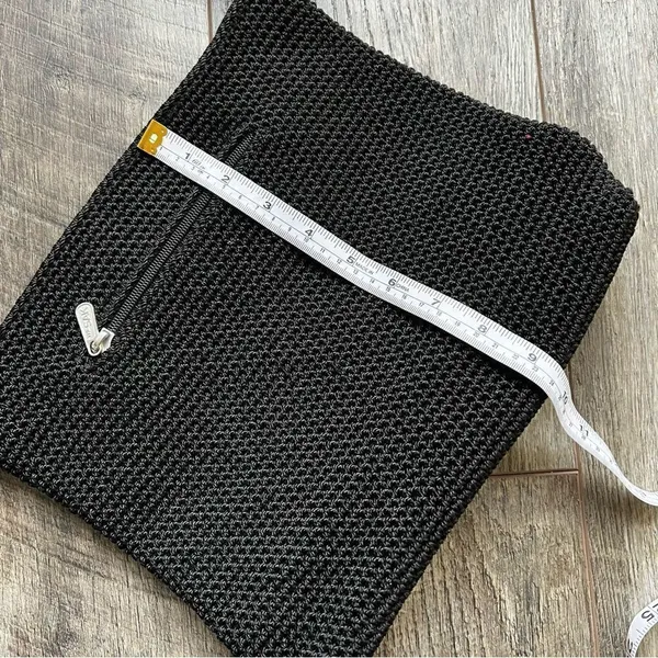 The Sak Original Crochet Knit Black Purse Shoulder Bag Medium Handbag - Image 8