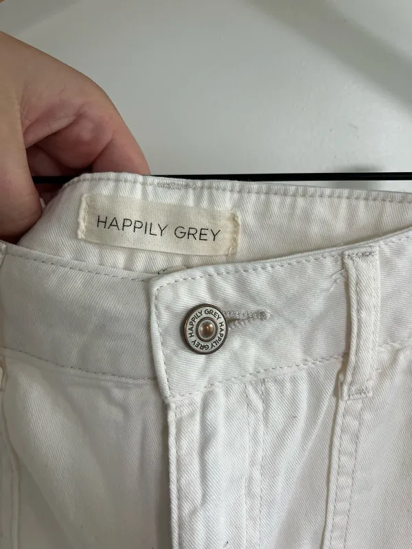 TJ Maxx White Cargo Pants - Image 2