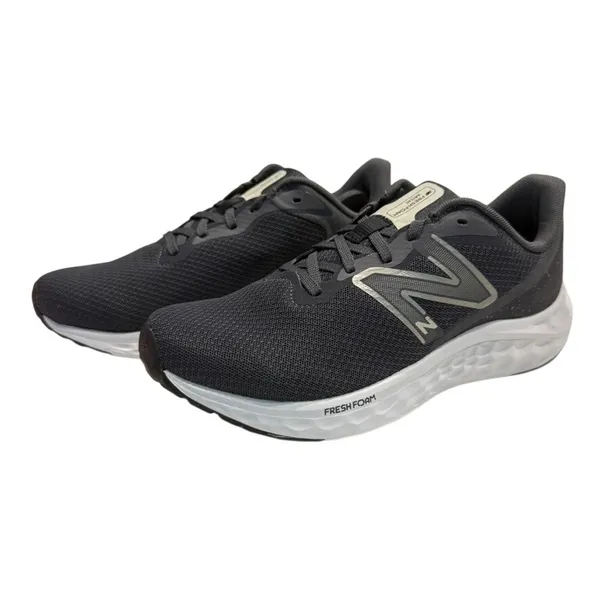 New Balance Women's Fresh Foam Arishi v4 in Grey/Beige, Size 10 Wide - Image 2