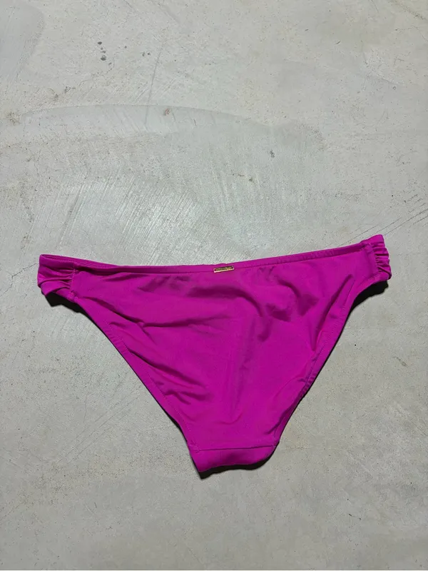 Victoria’s secret Women's Pink Bikini Bottom swim small - Image 6