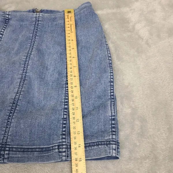 Free People Skirt Womens 6 Blue Denim Mini‎ Boho Beachy Festival Stretch - Image 5