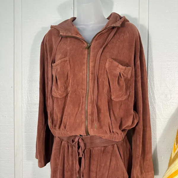 Young Fabulous & Broke Women’s Brown Velour Pant Suit Size Small EUC - Image 3