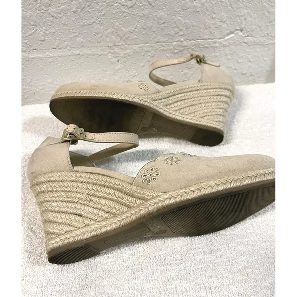 Liz Claiborne Wedge Platform Ankle Strap Women's Shoes Size 10M - Image 10
