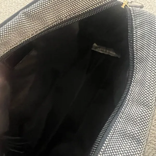 Christian Dior NWOT Vintage Tweed Dior Parfums Beaute Large cosmetic case - Image 4