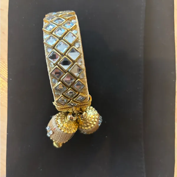 Unique,EYE CATCHING Gold&Cream Embellished Bracelet/ Bangle.New.One Normal Size - Image 2