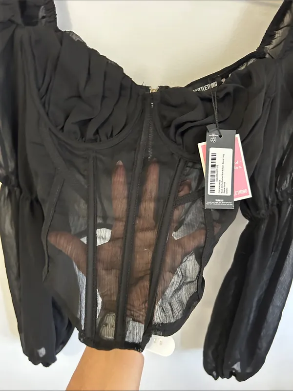 Pretty Little Thing Black Chiffon Balloon Sleeve Corset Top - Image 5