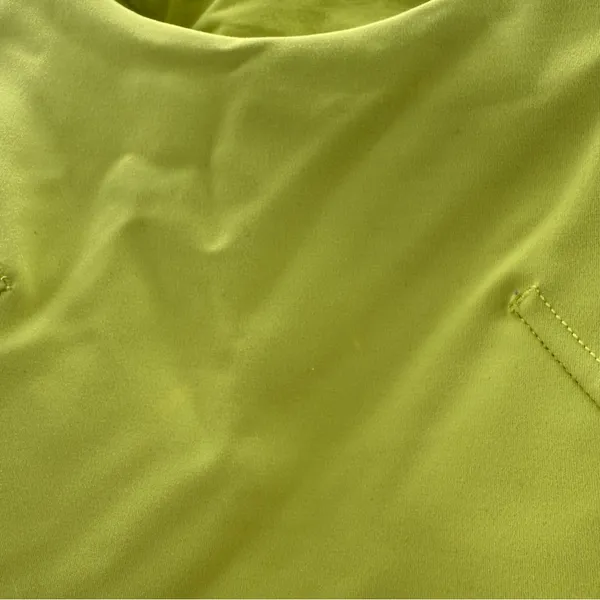 Lululemon Invigorate Training Tank Top in‎ Wasabi Green Sz 2 - Image 8
