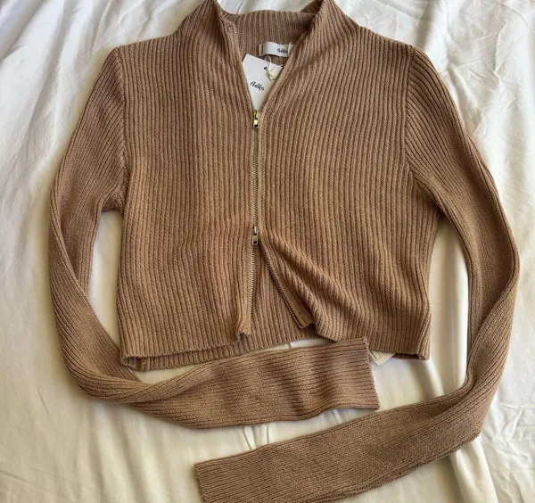 Adika Beige Double Zipper Ribbed Long Sleeve Jacket - Image 2