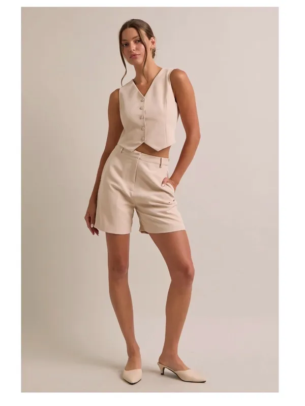 Women’s 2-Piece Vest & Shorts Set – Chic Summer Outfit - Image 2