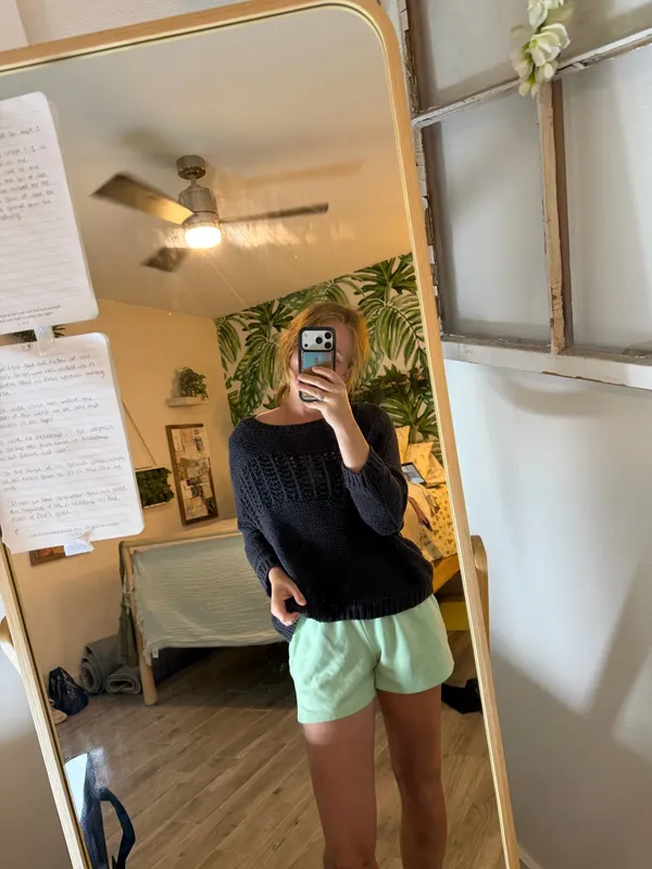 O’Neill black light sweater  - Image 2