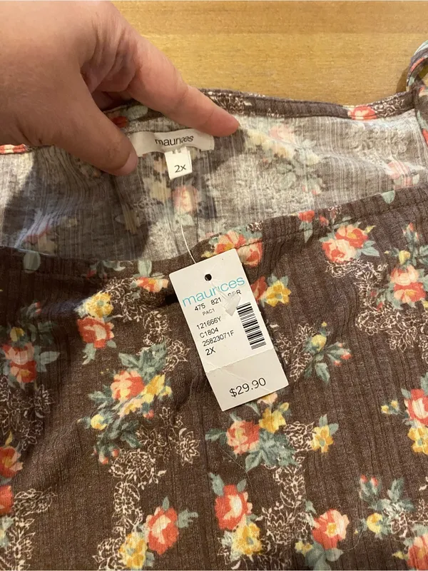 Maurices Floral Peplum Tank NWT 2X - Image 3