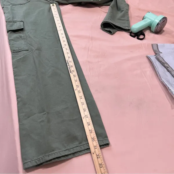 Vervet Cargo Wide Leg Jeans Army Green High Rise Utility 100% Cotton Size 26 - Image 14