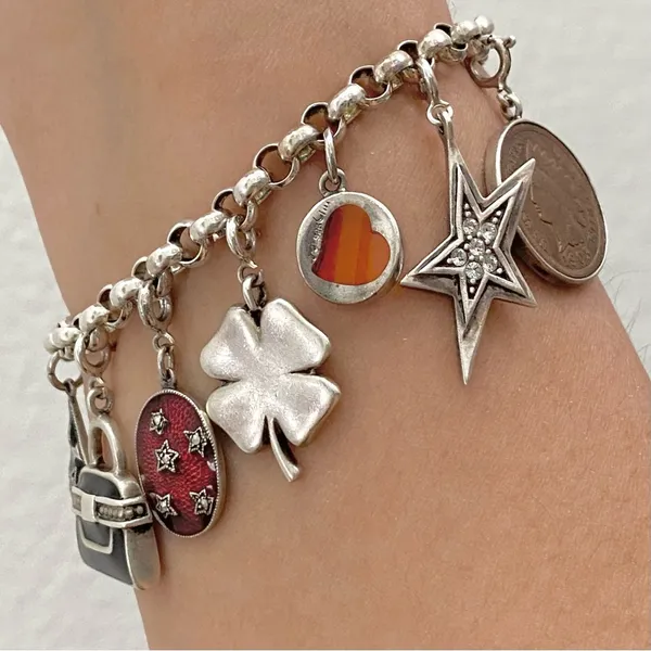 Sterling Silver Vintage 925 12 Charms Bracelet - Image 5