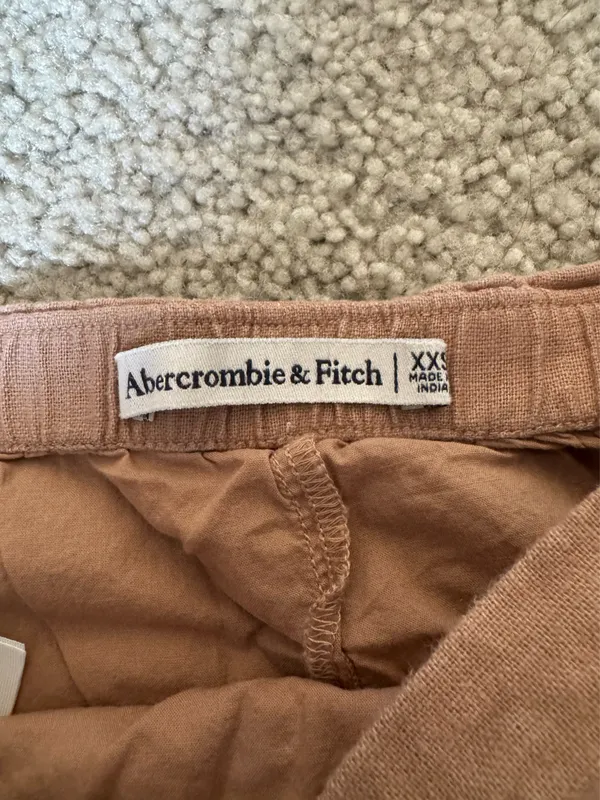Abercrombie & Fitch Mini Tan Skirt - Image 3