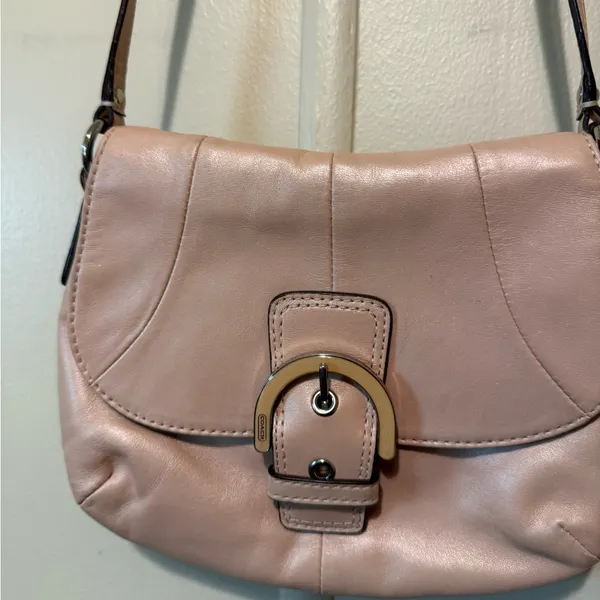 COACH Soho Shell Pearlescent Leather Flap Small Crossbody Purse Bag - Image 2