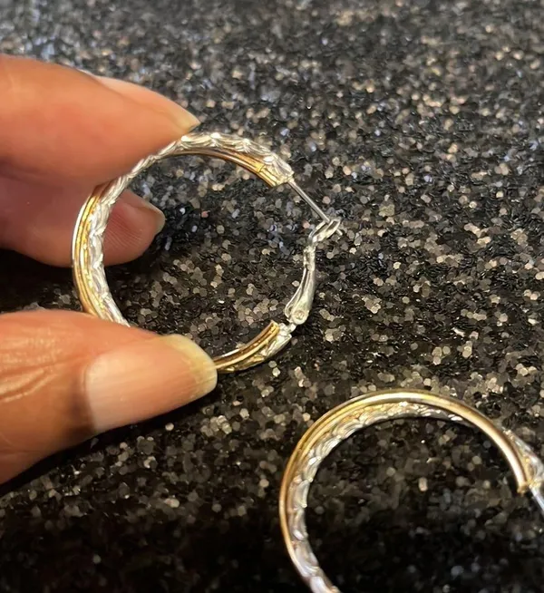 Silver and gold hoop earrings. New. Classic design. - Image 3