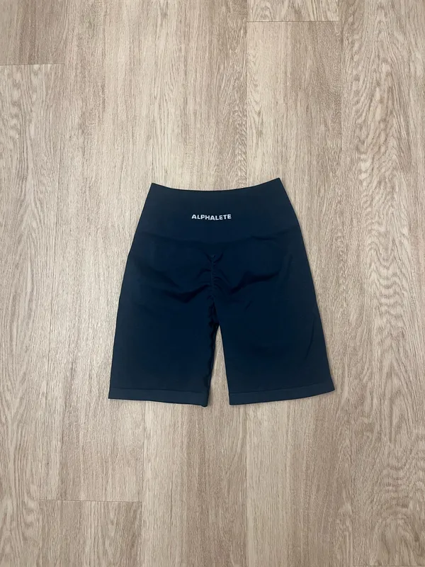 alphalete biker shorts - Image 2