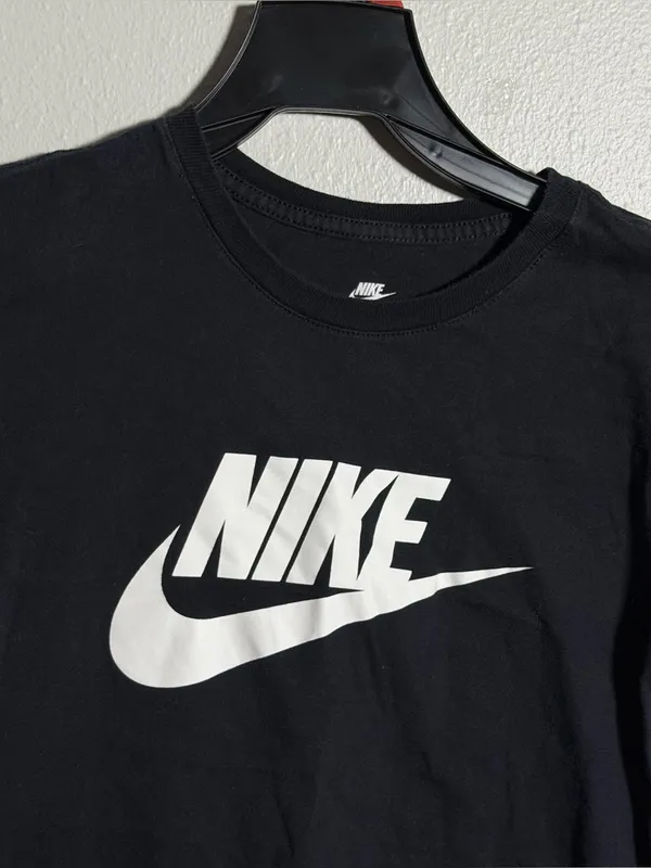 Nike Women Black Nike Tee White Swoosh Logo Activewear size XS - Image 3