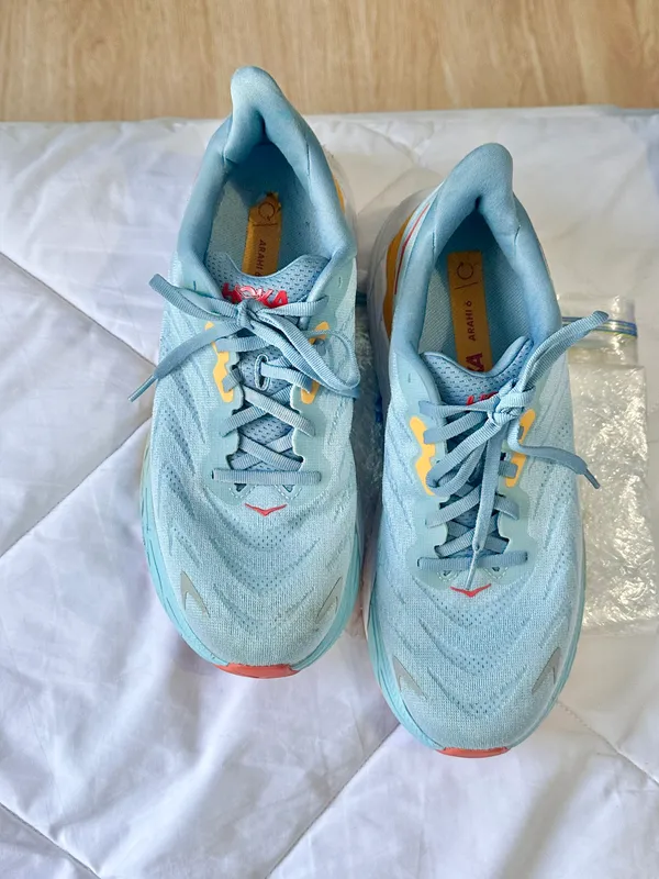Hoka ONE ONE Arahi 6 Summer Song Mountain Spring - Image 2