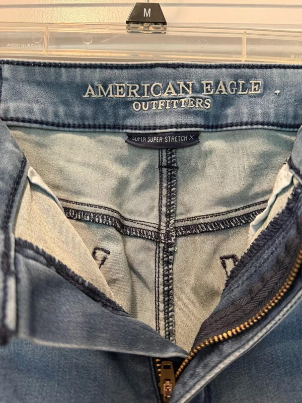 American Eagle Outfitters Women's Dark Blue Stretch Skinny Jeans - Image 3