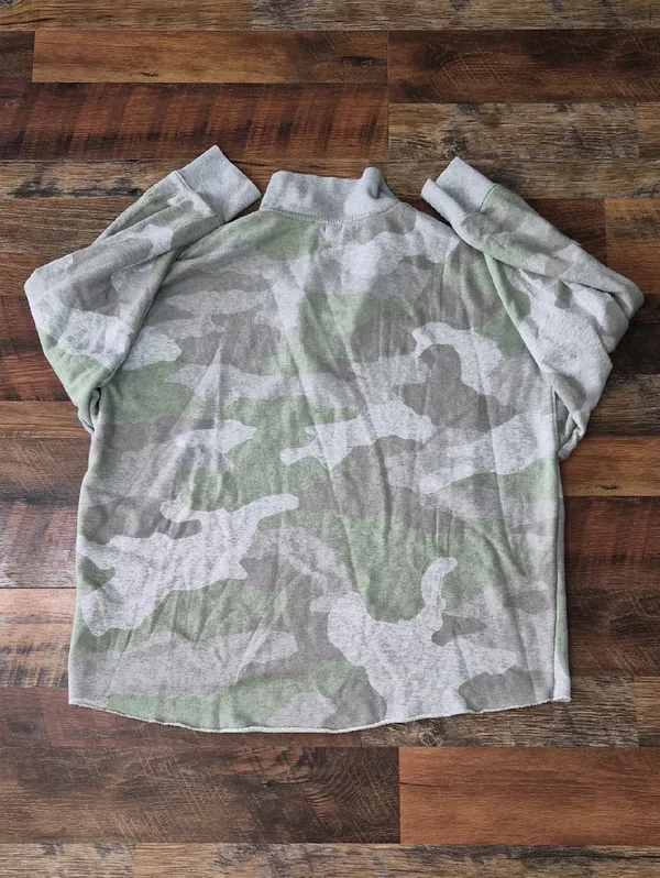 aerie Oversized Gray & Light Green Camo Half-Zip Sweater - Image 5