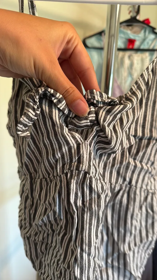 Hollister Tank Top - Image 2