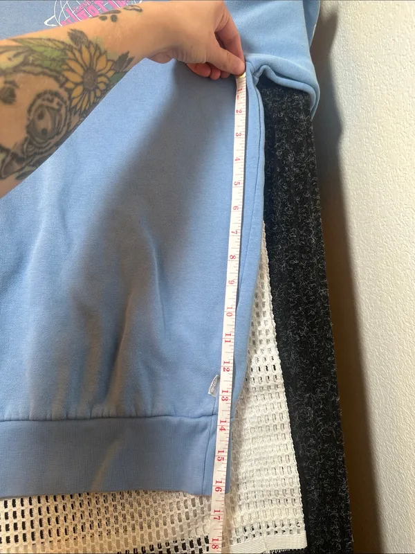 Levi’s SilverTab Around The‎ World Crewneck Sweatshirt - Image 5