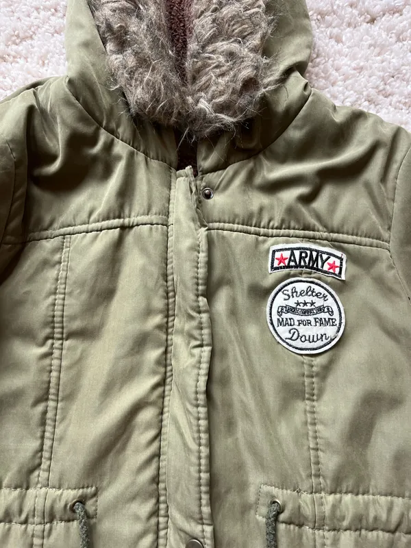 Green and brown down puffer jacket Size L - Image 3